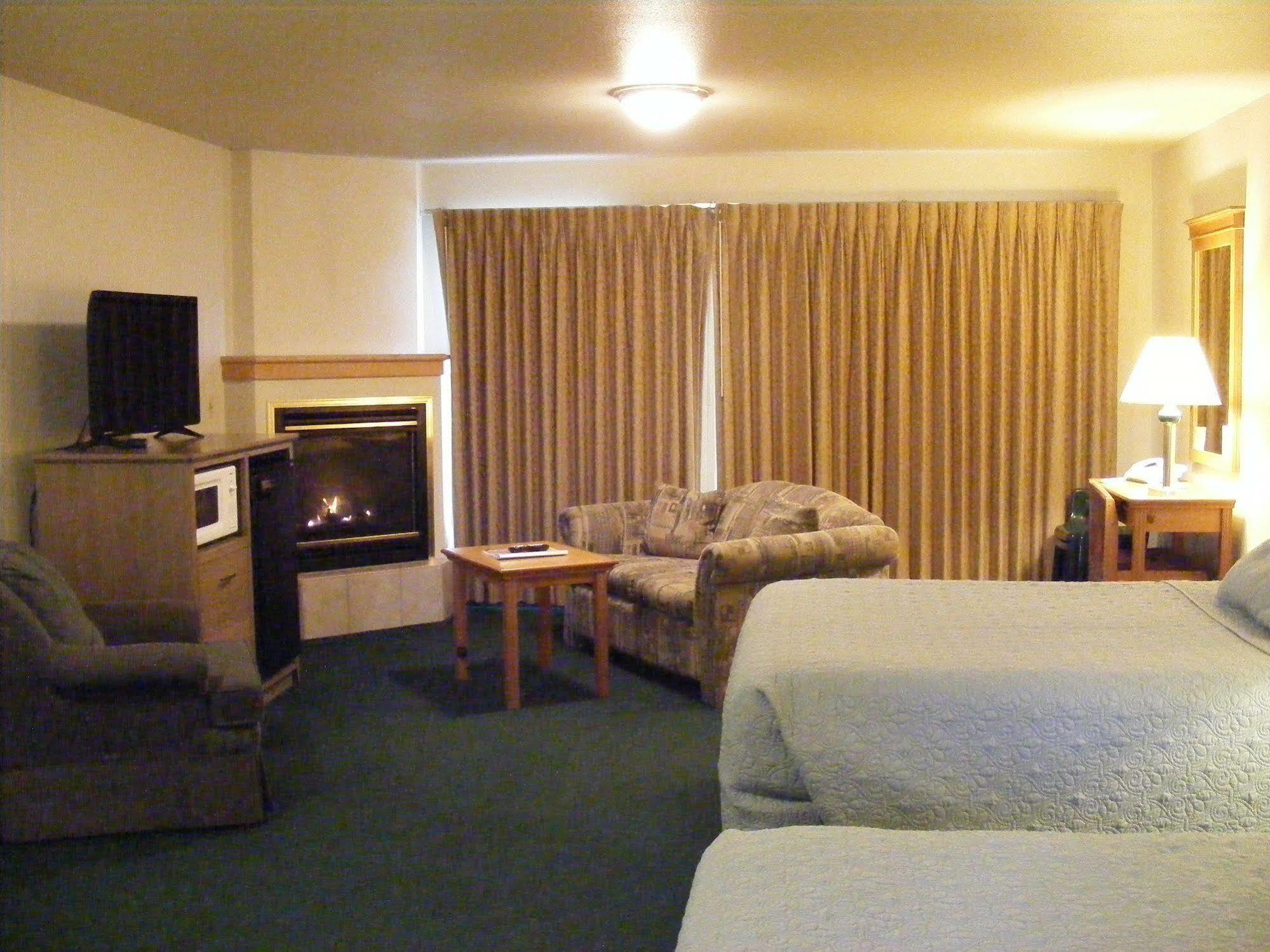 Sunset Oceanfront Lodging Bandon Exterior photo